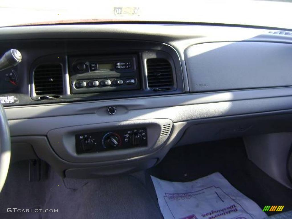 1998 Crown Victoria Police Interceptor - Toreador Red Metallic / Light Graphite photo #10