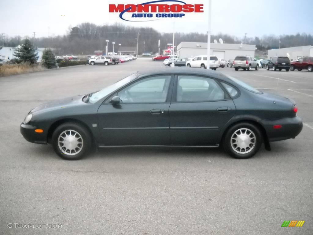 1998 Taurus SE - Dark Green Satin Metallic / Medium Graphite photo #7