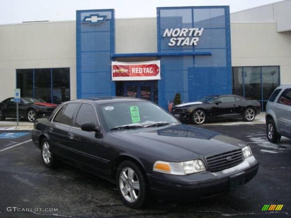 2004 Crown Victoria LX - Midnight Grey Metallic / Dark Charcoal photo #1