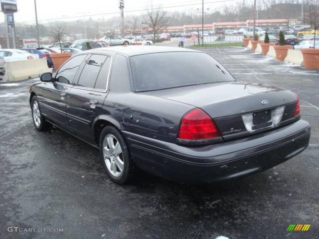 2004 Crown Victoria LX - Midnight Grey Metallic / Dark Charcoal photo #5