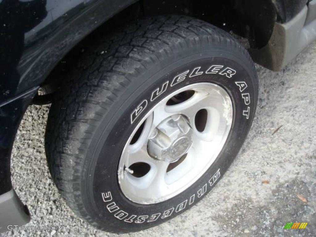 2002 Explorer Sport 4x4 - Black Clearcoat / Midnight Grey photo #7