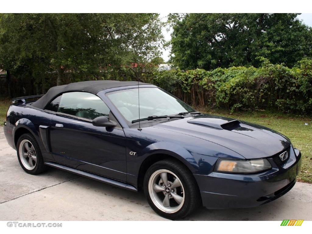 2001 Mustang GT Convertible - True Blue Metallic / Medium Graphite photo #13