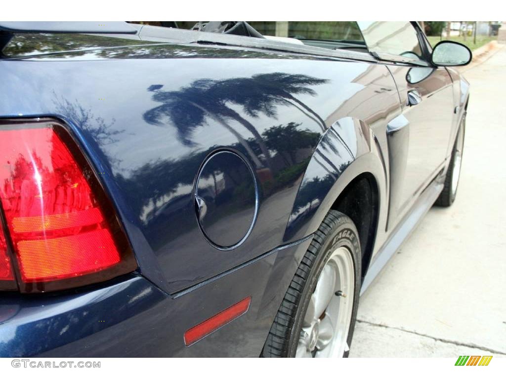2001 Mustang GT Convertible - True Blue Metallic / Medium Graphite photo #29