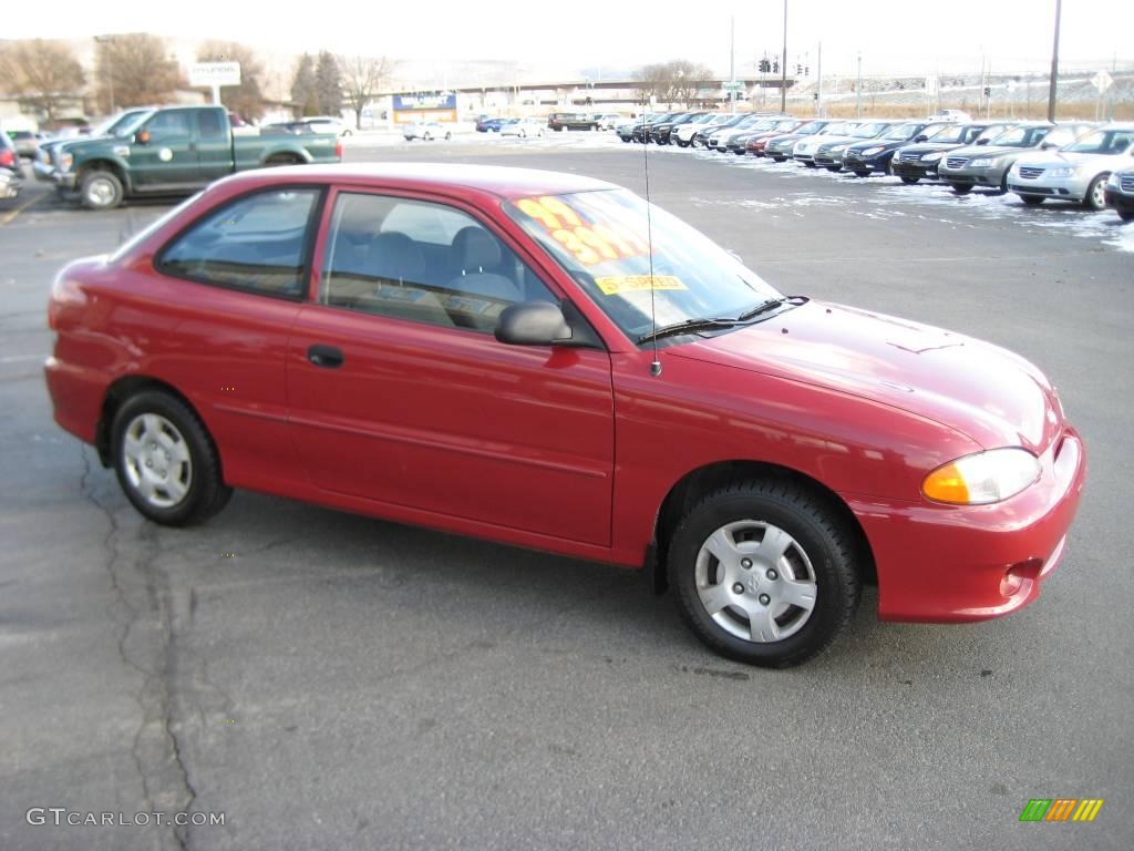 1999 Accent GS Coupe - Cherry Red / Gray photo #5