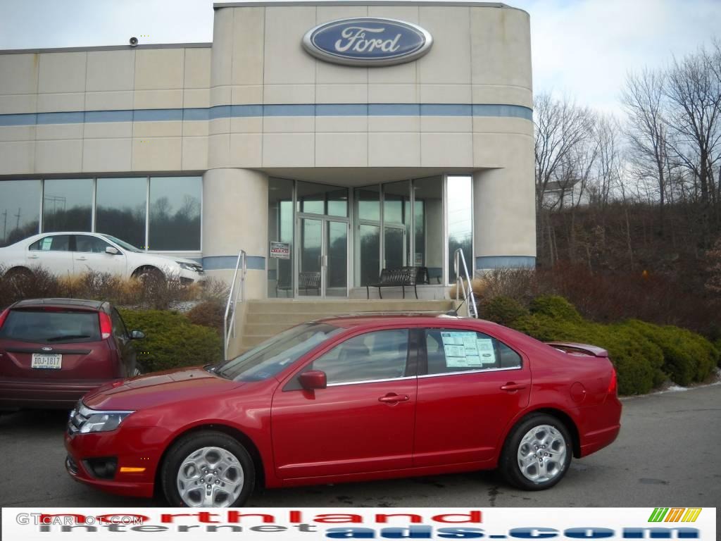 Sangria Red Metallic Ford Fusion