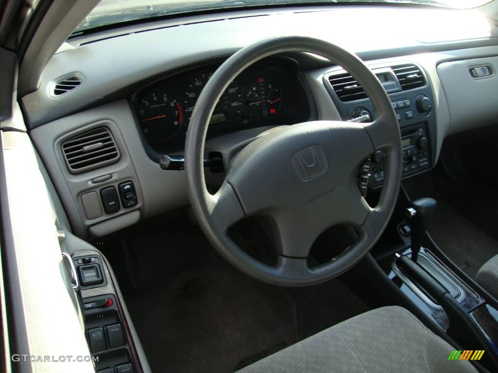 2002 Accord SE Sedan - Nighthawk Black Pearl / Quartz Gray photo #11