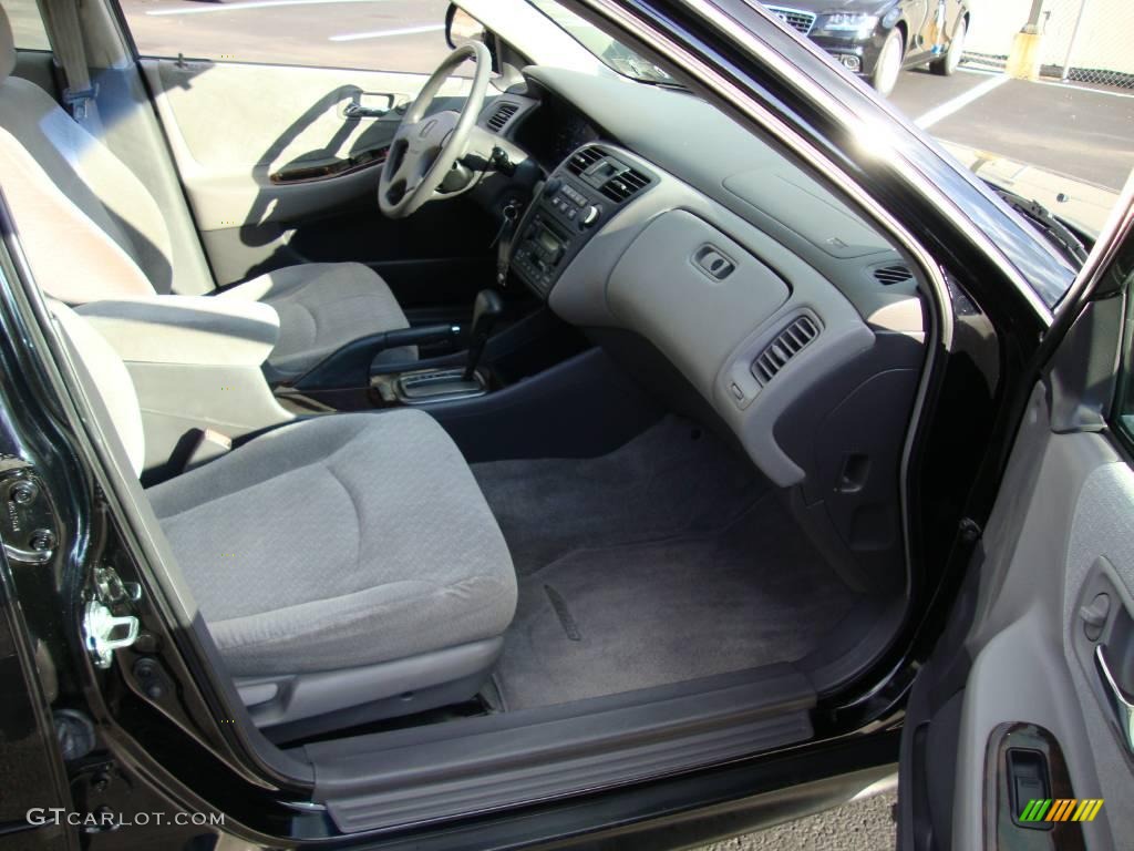 2002 Accord SE Sedan - Nighthawk Black Pearl / Quartz Gray photo #19