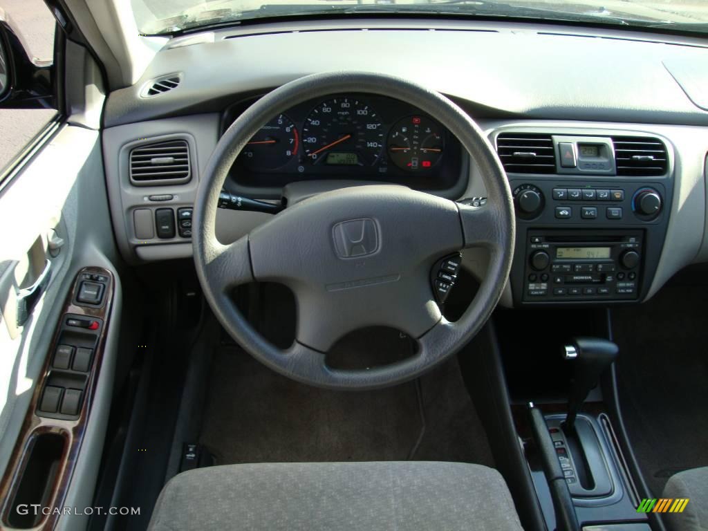 2002 Accord SE Sedan - Nighthawk Black Pearl / Quartz Gray photo #30