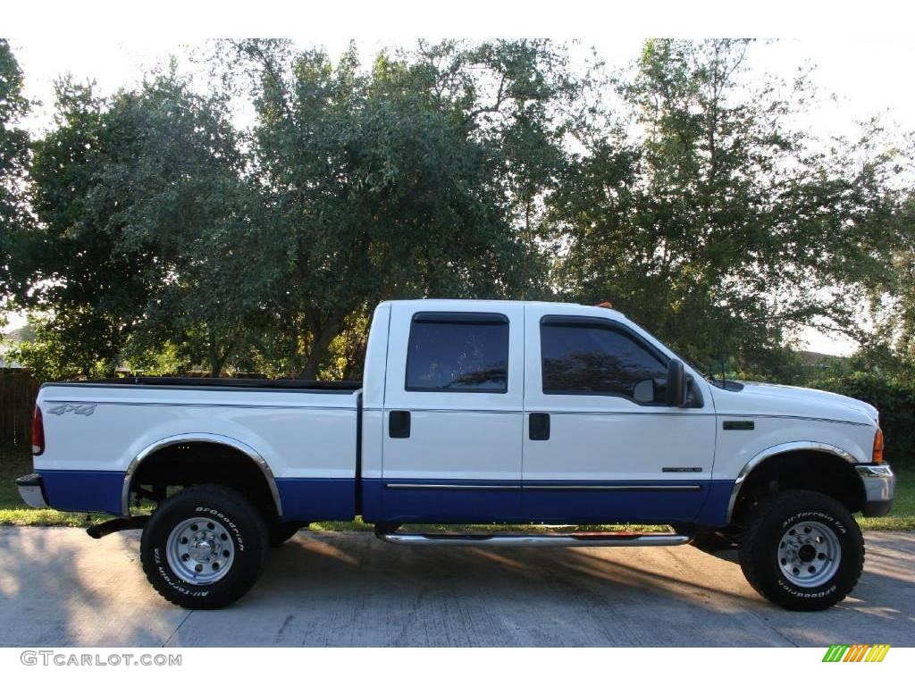 2000 F250 Super Duty XLT Crew Cab 4x4 - Oxford White / Dark Denim Blue photo #10
