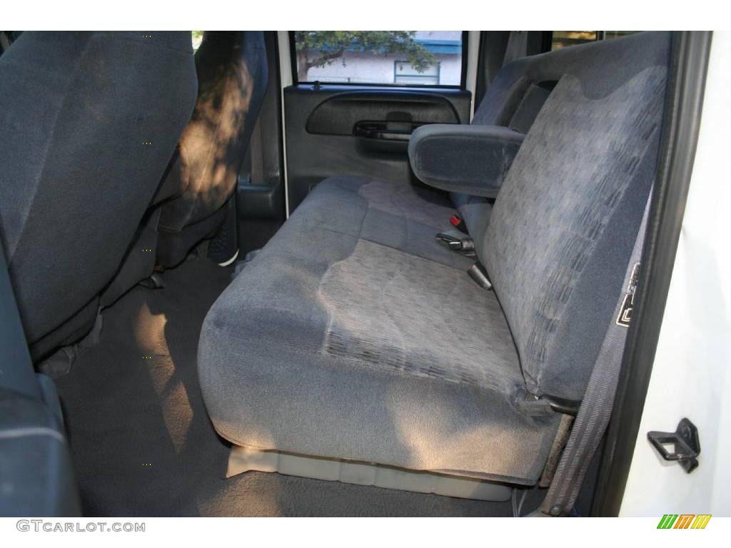 2000 F250 Super Duty XLT Crew Cab 4x4 - Oxford White / Dark Denim Blue photo #41