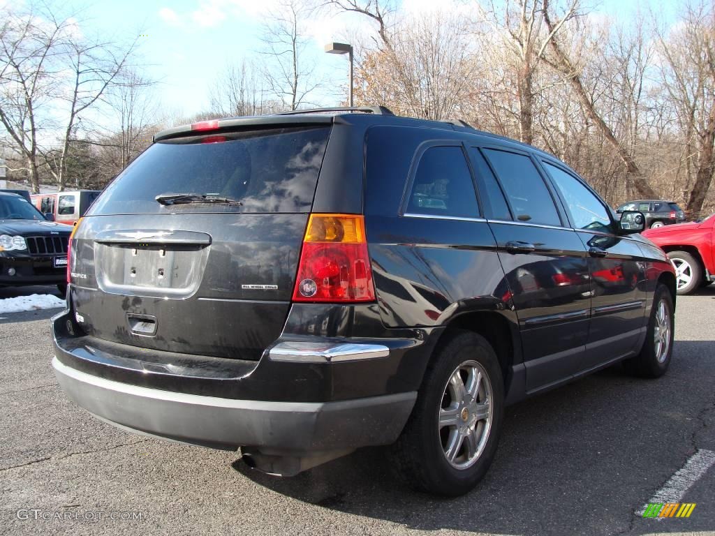 2004 Pacifica AWD - Brilliant Black Crystal Pearl / Dark Slate Gray photo #3