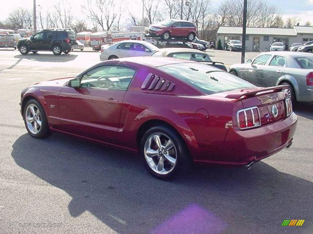 2006 Mustang GT Premium Coupe - Redfire Metallic / Light Parchment photo #5