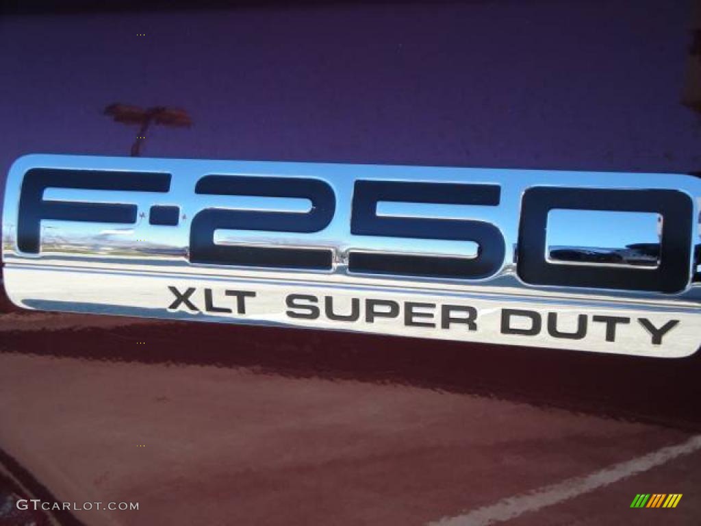 2007 F250 Super Duty XLT Crew Cab 4x4 - Dark Toreador Red Metallic / Medium Flint photo #10