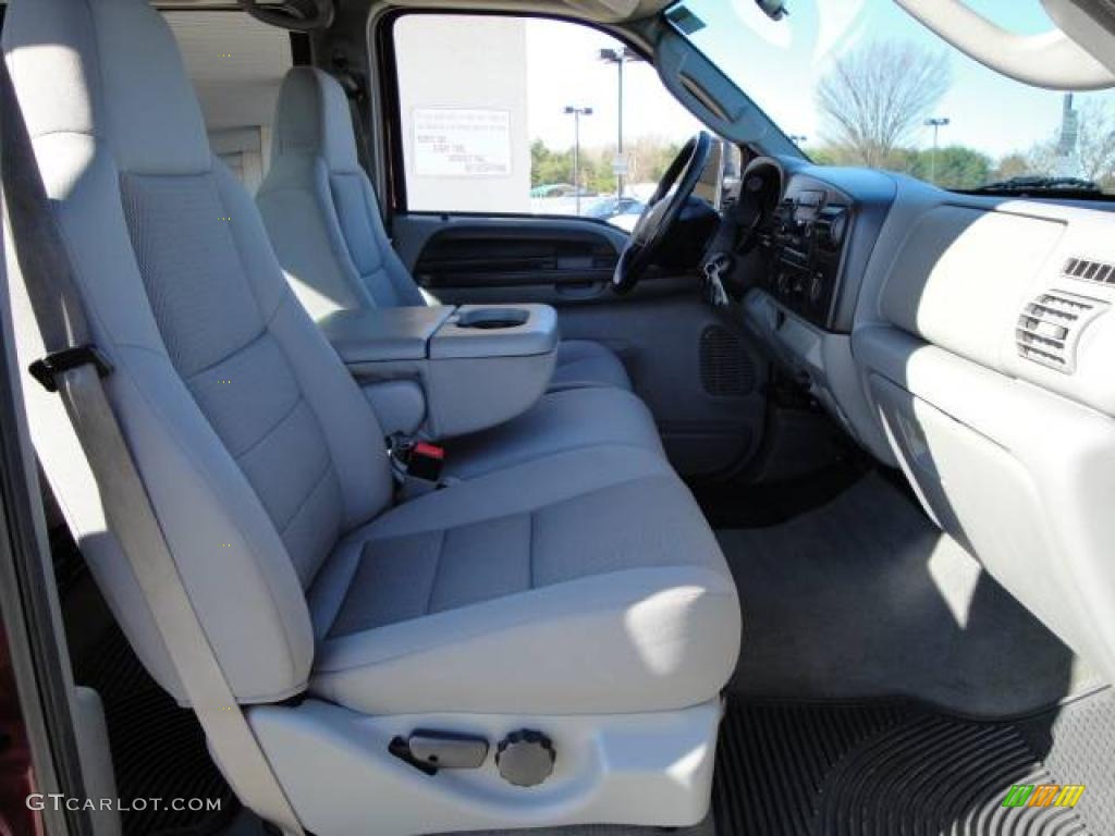 2007 F250 Super Duty XLT Crew Cab 4x4 - Dark Toreador Red Metallic / Medium Flint photo #24
