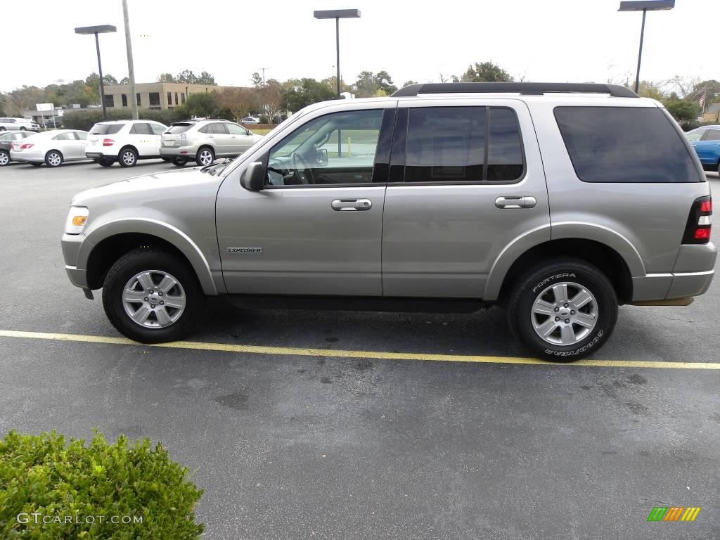 2008 Explorer XLT - Vapor Silver Metallic / Black/Stone photo #17