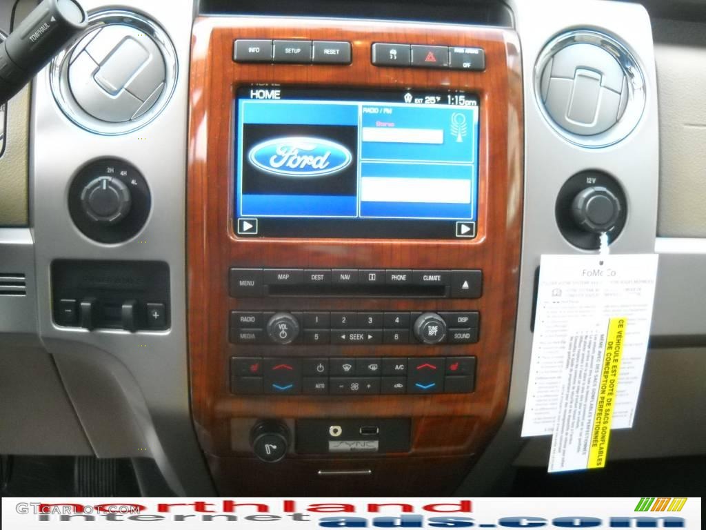 2010 F150 Lariat SuperCrew 4x4 - Tuxedo Black / Medium Stone photo #9