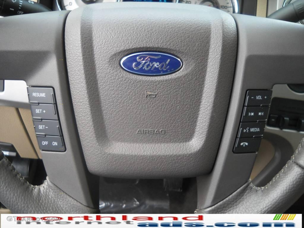 2010 F150 Lariat SuperCrew 4x4 - Tuxedo Black / Medium Stone photo #19