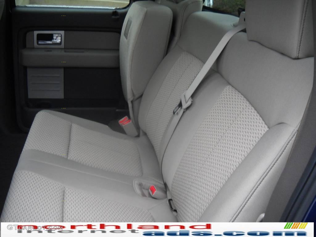 2010 F150 XLT SuperCrew 4x4 - Dark Blue Pearl Metallic / Medium Stone photo #15