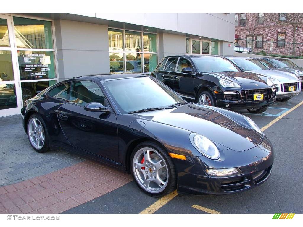 Atlas Grey Metallic Porsche 911