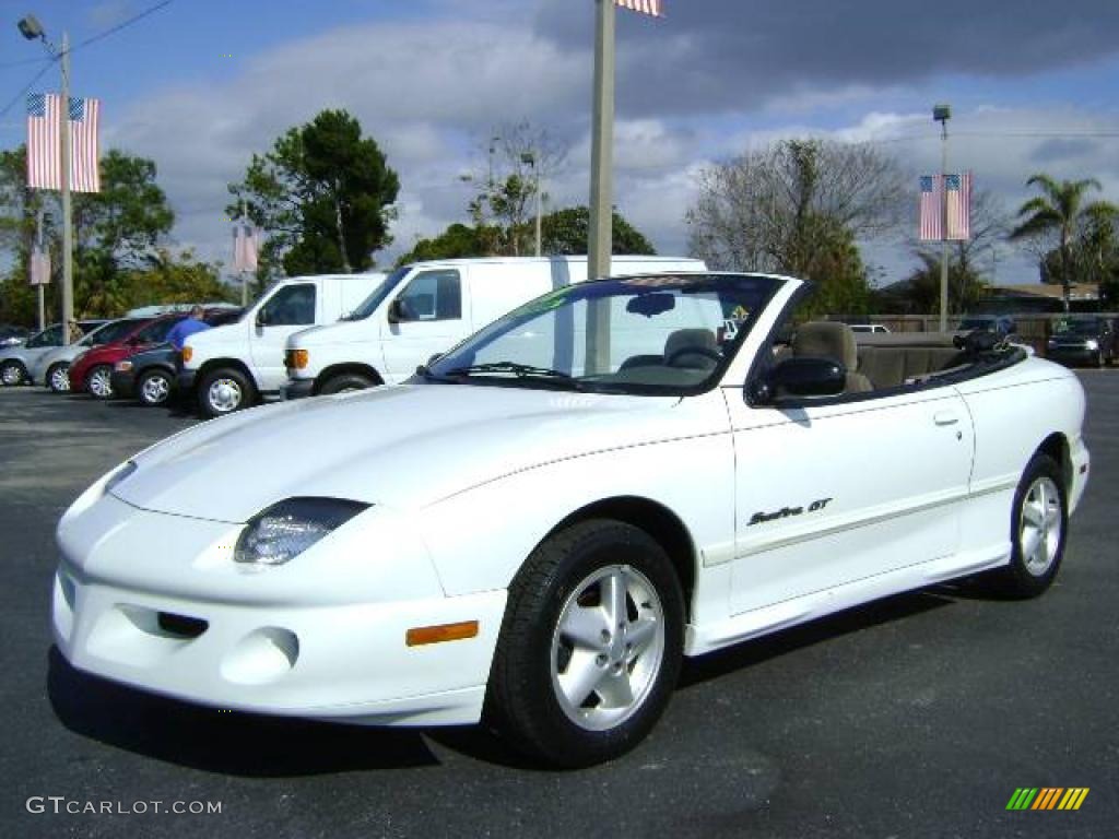1999 Sunfire GT Convertible - Arctic White / Taupe photo #3