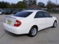 Super White - Camry LE Photo No. 3