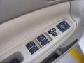 Super White - Camry LE Photo No. 36