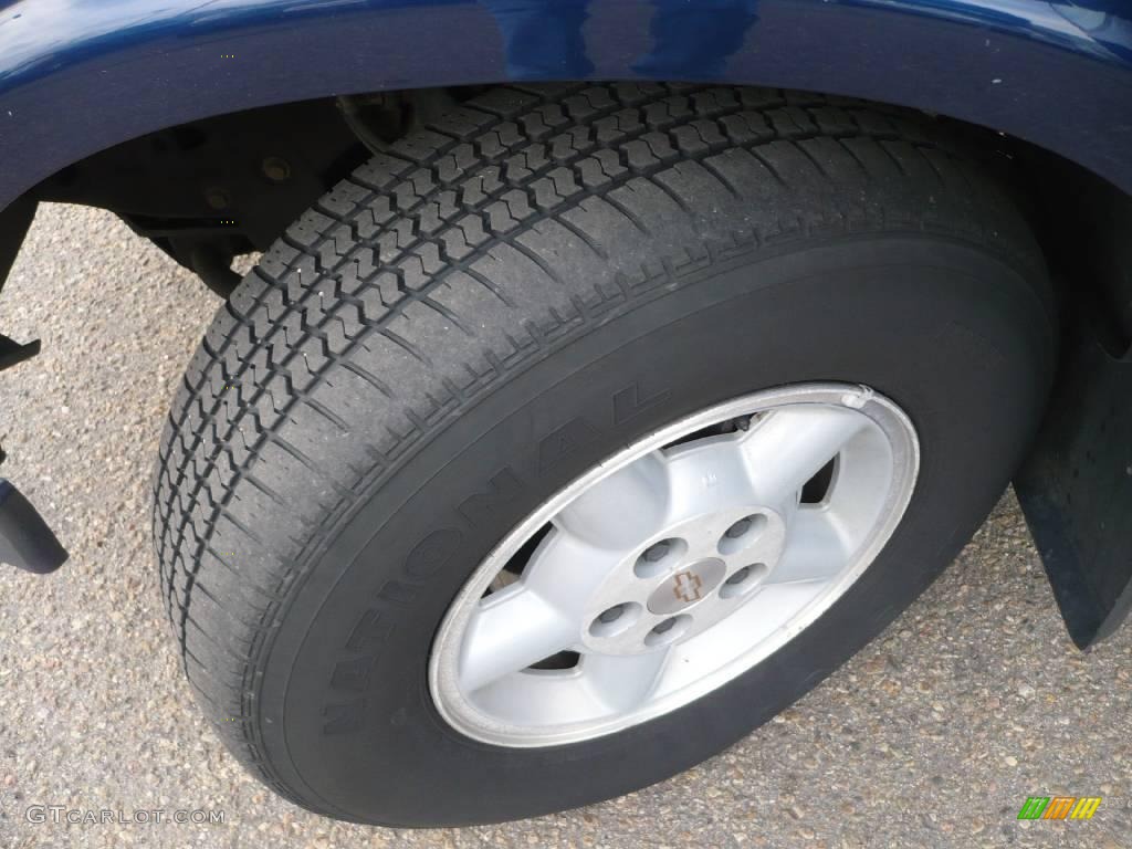 2001 S10 LS Extended Cab 4x4 - Indigo Blue Metallic / Graphite photo #5