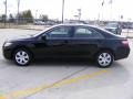 Black - Camry LE Photo No. 6