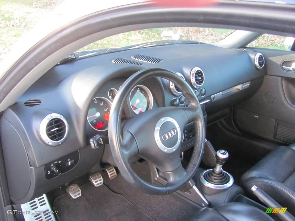 2002 Audi TT 1.8T quattro Coupe Ebony Dashboard Photo #23194309