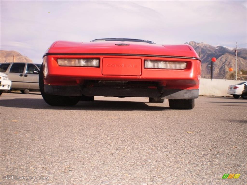 1985 Corvette Coupe - Bright Red / Carmine Red photo #3