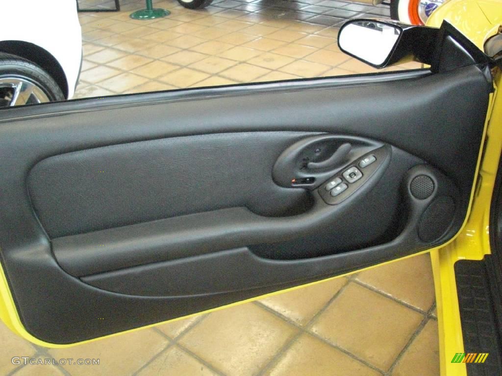 2002 Firebird Trans Am WS-6 Convertible - Collector Edition Yellow / Ebony Black photo #16