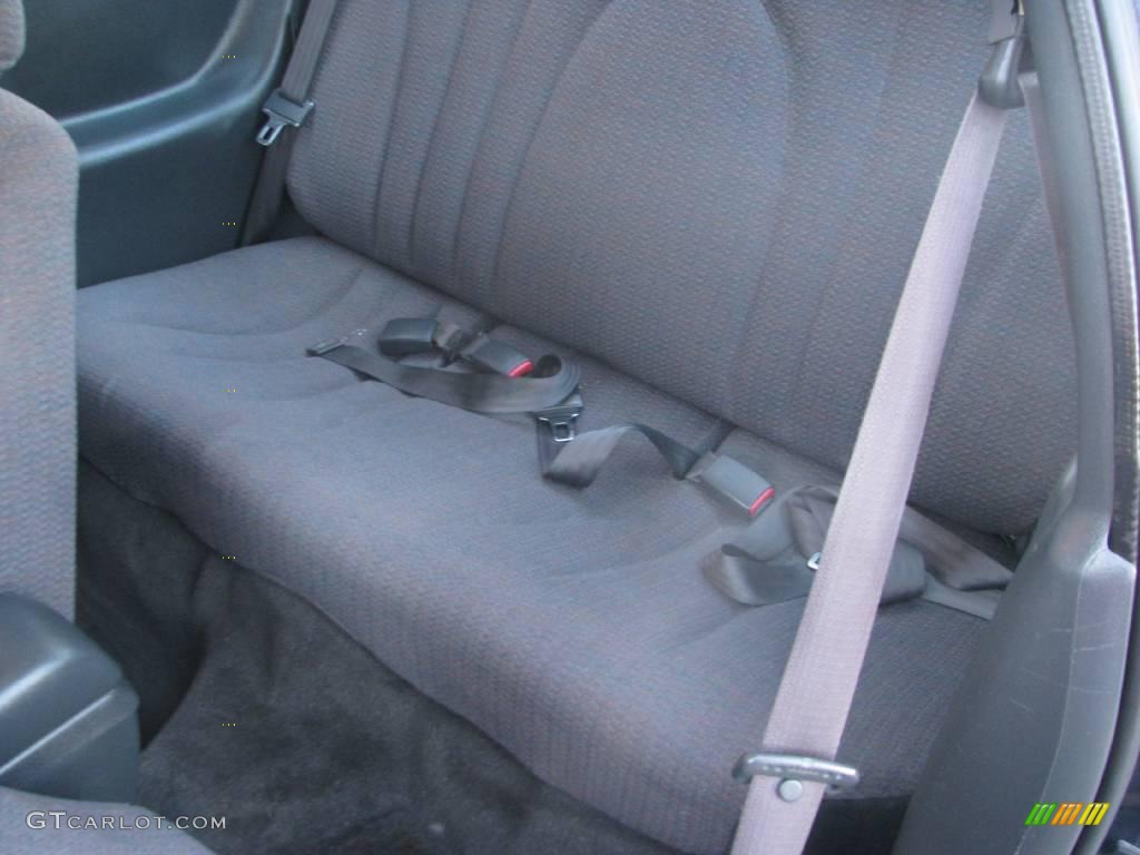 2002 Sunfire SE Coupe - Indigo Blue Metallic / Graphite photo #13