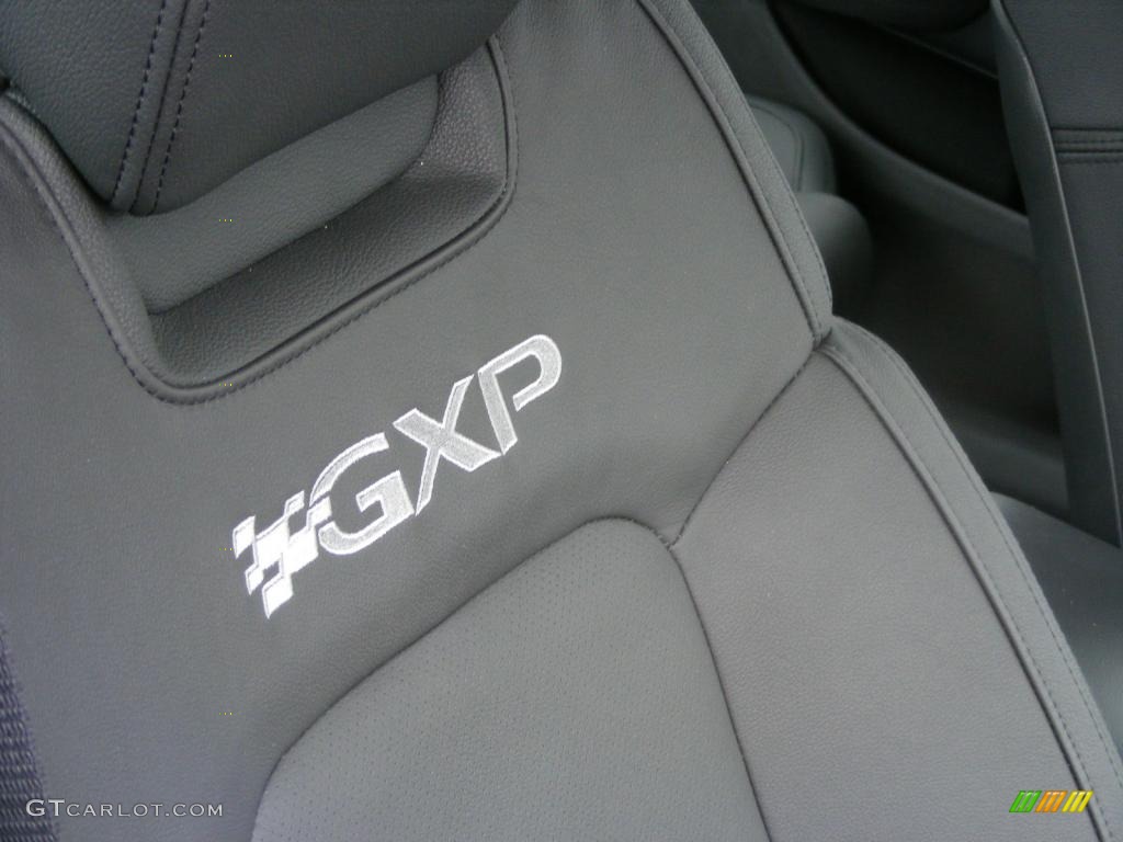 2009 Pontiac G8 GXP Marks and Logos Photo #23198053