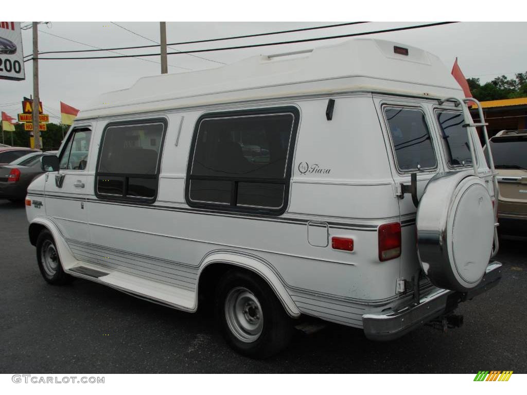 1990 Chevy Van G20 Passenger Conversion - White / Burgundy photo #3