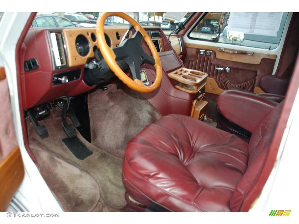 1990 Chevy Van G20 Passenger Conversion - White / Burgundy photo #12