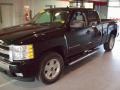 2007 Black Chevrolet Silverado 1500 LT Extended Cab 4x4  photo #3