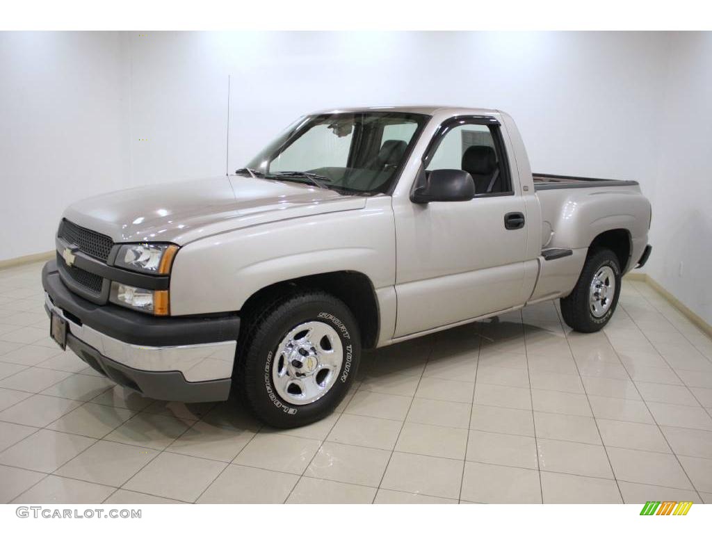 2004 Silverado 1500 Regular Cab - Silver Birch Metallic / Dark Charcoal photo #3