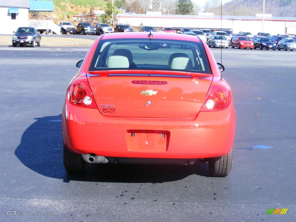 2010 Cobalt LS Sedan - Victory Red / Gray photo #15