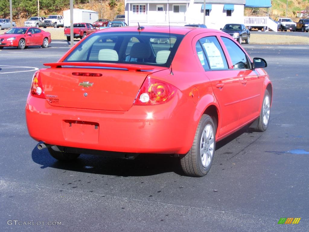 2010 Cobalt LS Sedan - Victory Red / Gray photo #16