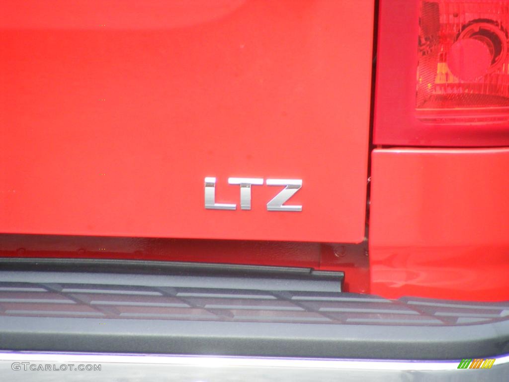 2008 Silverado 1500 LTZ Crew Cab 4x4 - Victory Red / Light Titanium/Dark Titanium photo #47