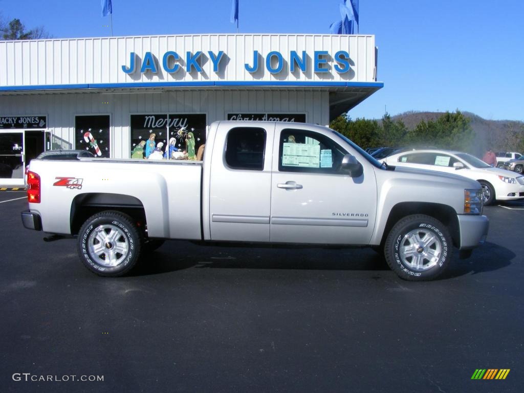 2010 Silverado 1500 LT Extended Cab 4x4 - Sheer Silver Metallic / Ebony photo #1