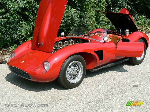 1962 250 GTE / 250 TRC  - Red / Saddle photo #2