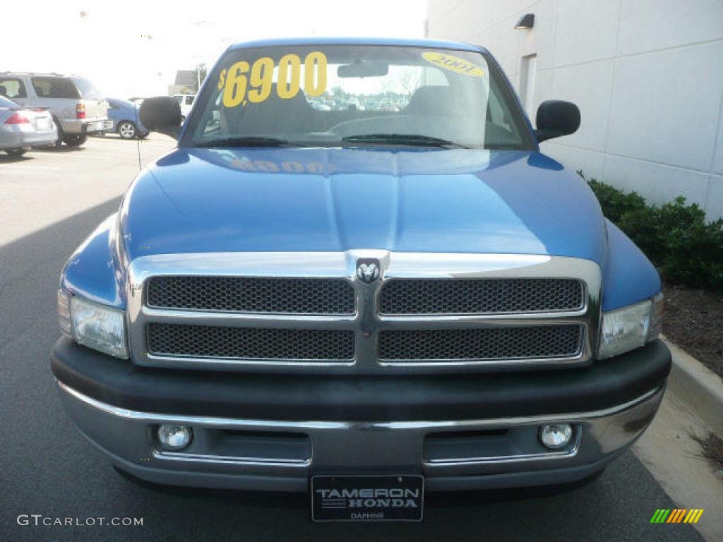 2001 Ram 1500 SLT Club Cab - Intense Blue Pearl / Mist Gray photo #2