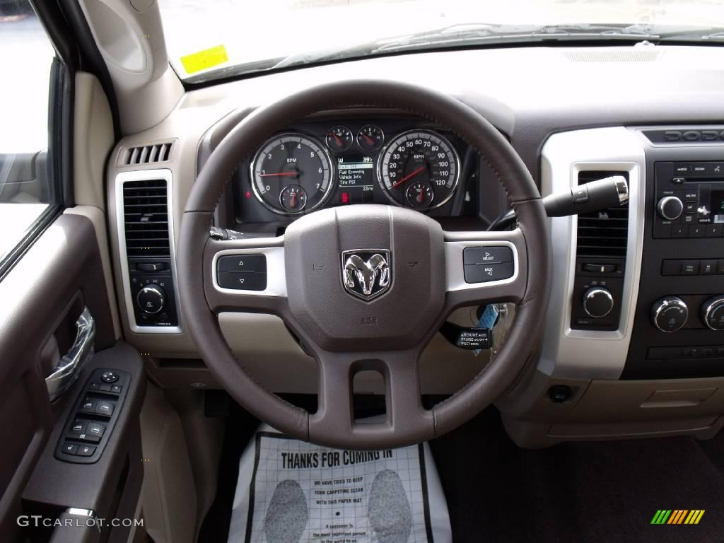 2010 Ram 1500 Big Horn Crew Cab 4x4 - Austin Tan Pearl / Light Pebble Beige/Bark Brown photo #12