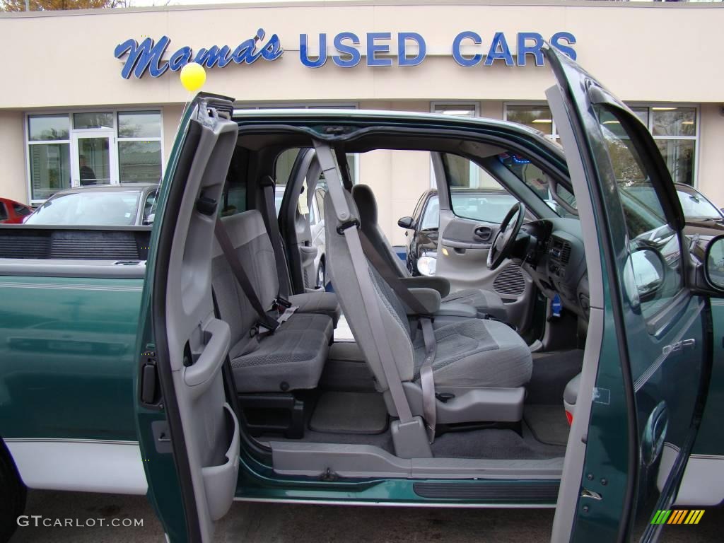 1999 F150 XL Extended Cab 4x4 - Woodland Green Metallic / Medium Graphite photo #16