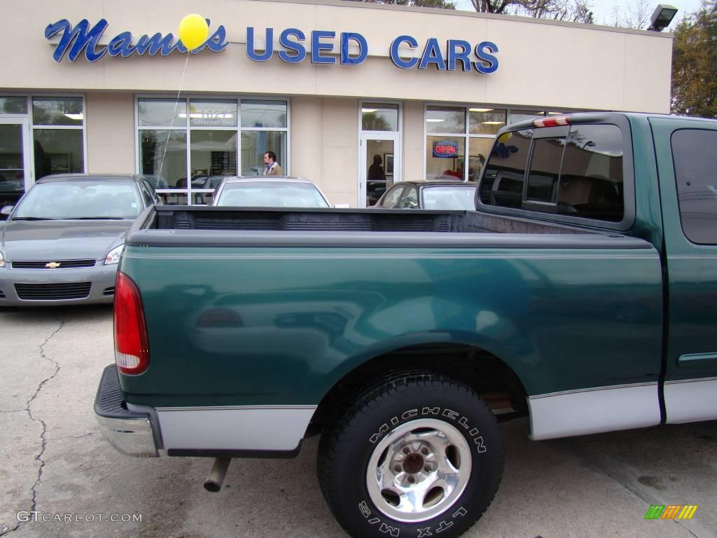 1999 F150 XL Extended Cab 4x4 - Woodland Green Metallic / Medium Graphite photo #29