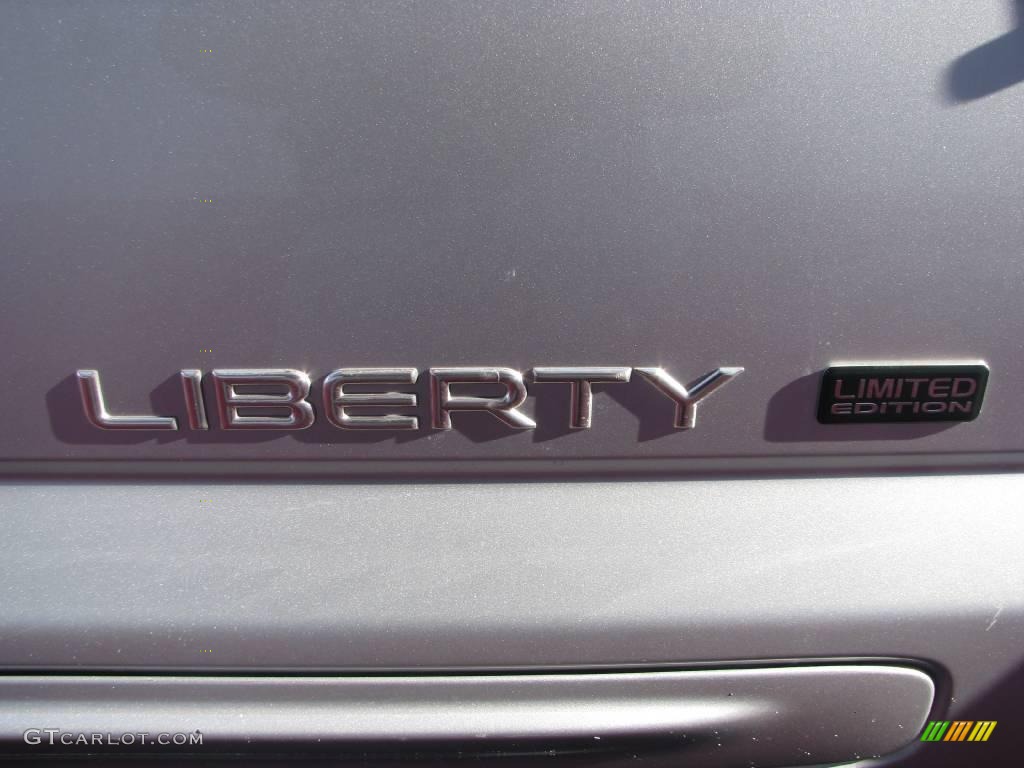 2003 Liberty Limited 4x4 - Bright Silver Metallic / Dark Slate Gray photo #5