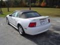 2002 Oxford White Ford Mustang V6 Convertible  photo #7