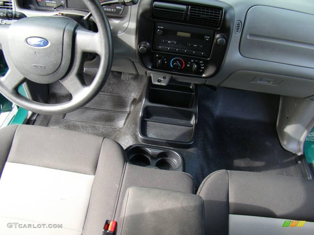 2005 Ranger XL SuperCab - Green / Medium Dark Flint photo #12