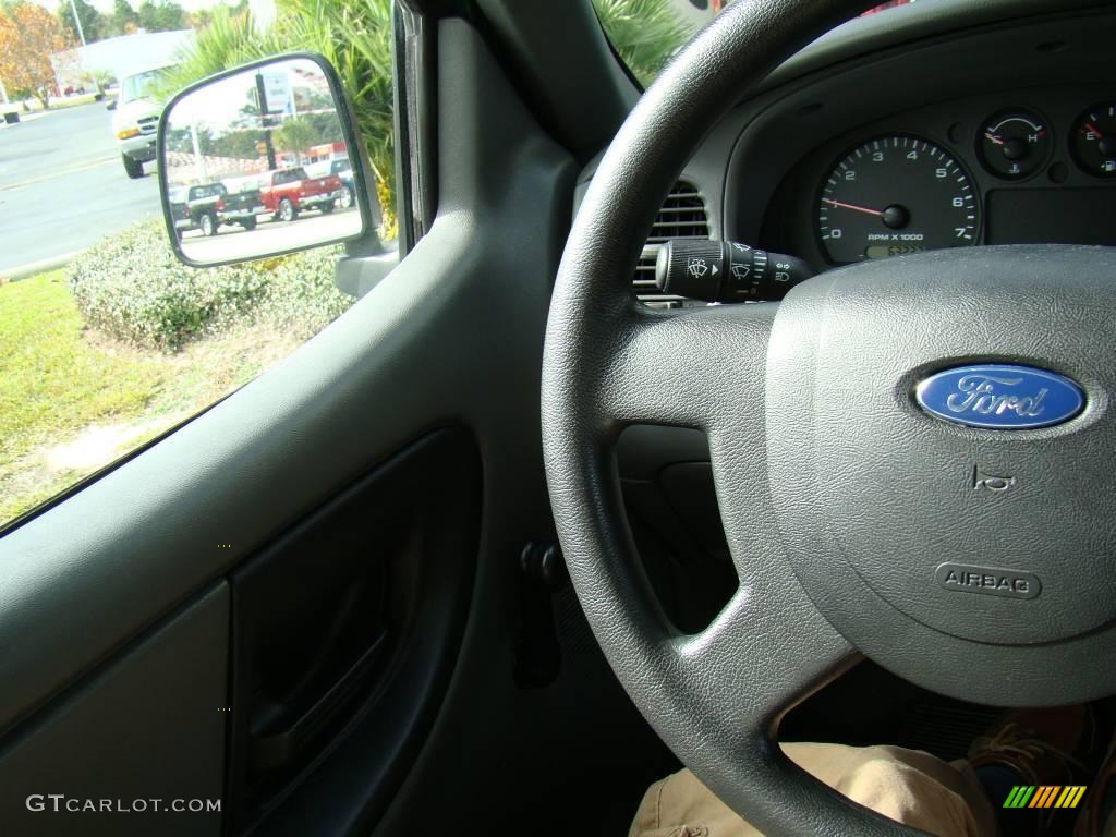 2005 Ranger XL SuperCab - Green / Medium Dark Flint photo #15
